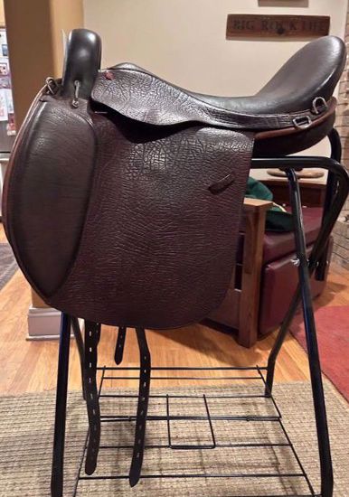 Picture of 18" XW Lovatt & Ricketts Sierra Endurance Saddle, SOLD!